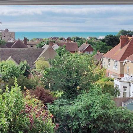 Bexhill Sea Stay Flat 2 エクステリア 写真